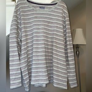 BASIC Editions Crew Neck Sweater